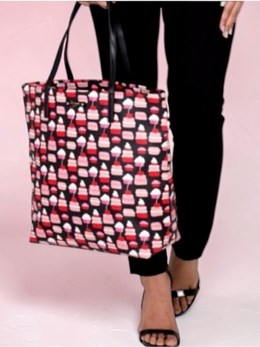 Kate Spade New York "Take The Cake” Bon Shopper Tote 2015 mini pastry print-EUC